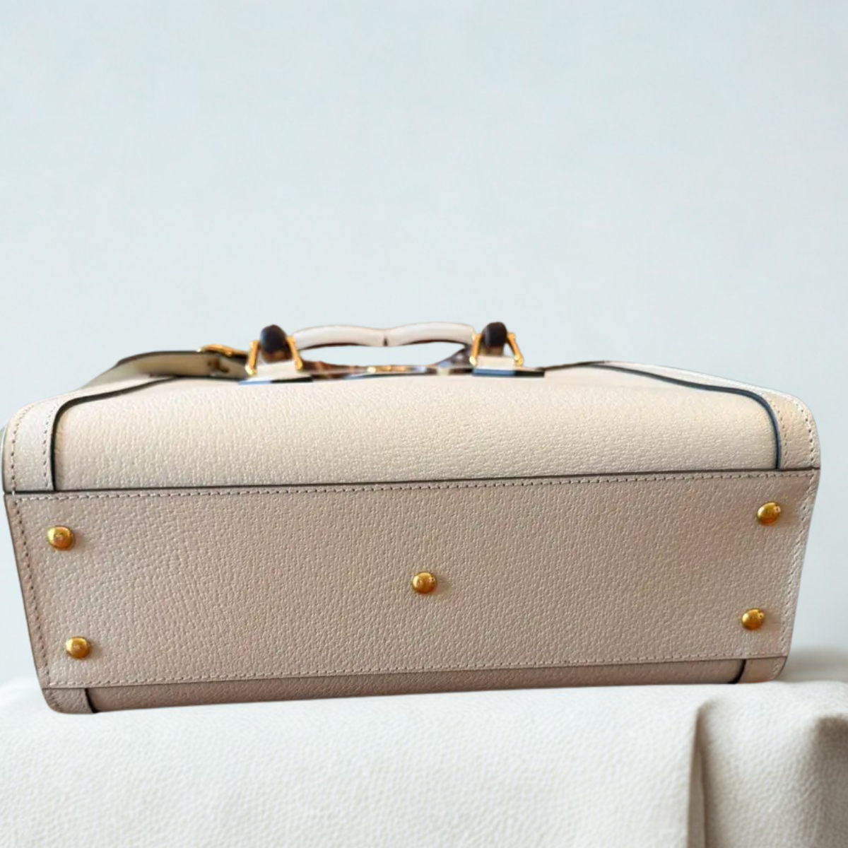 Gucci – Diana Medium Tote Bag