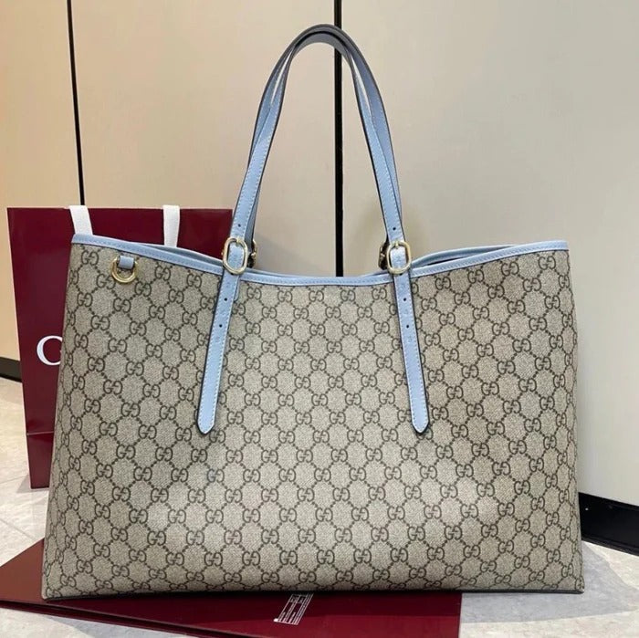 Gucci – Large GG Emblem Shopper Bag