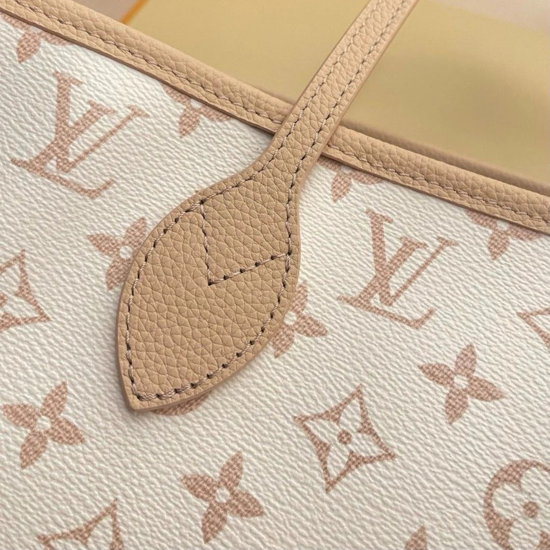 Louis Vuitton – Neverfull Inside Out MM bag