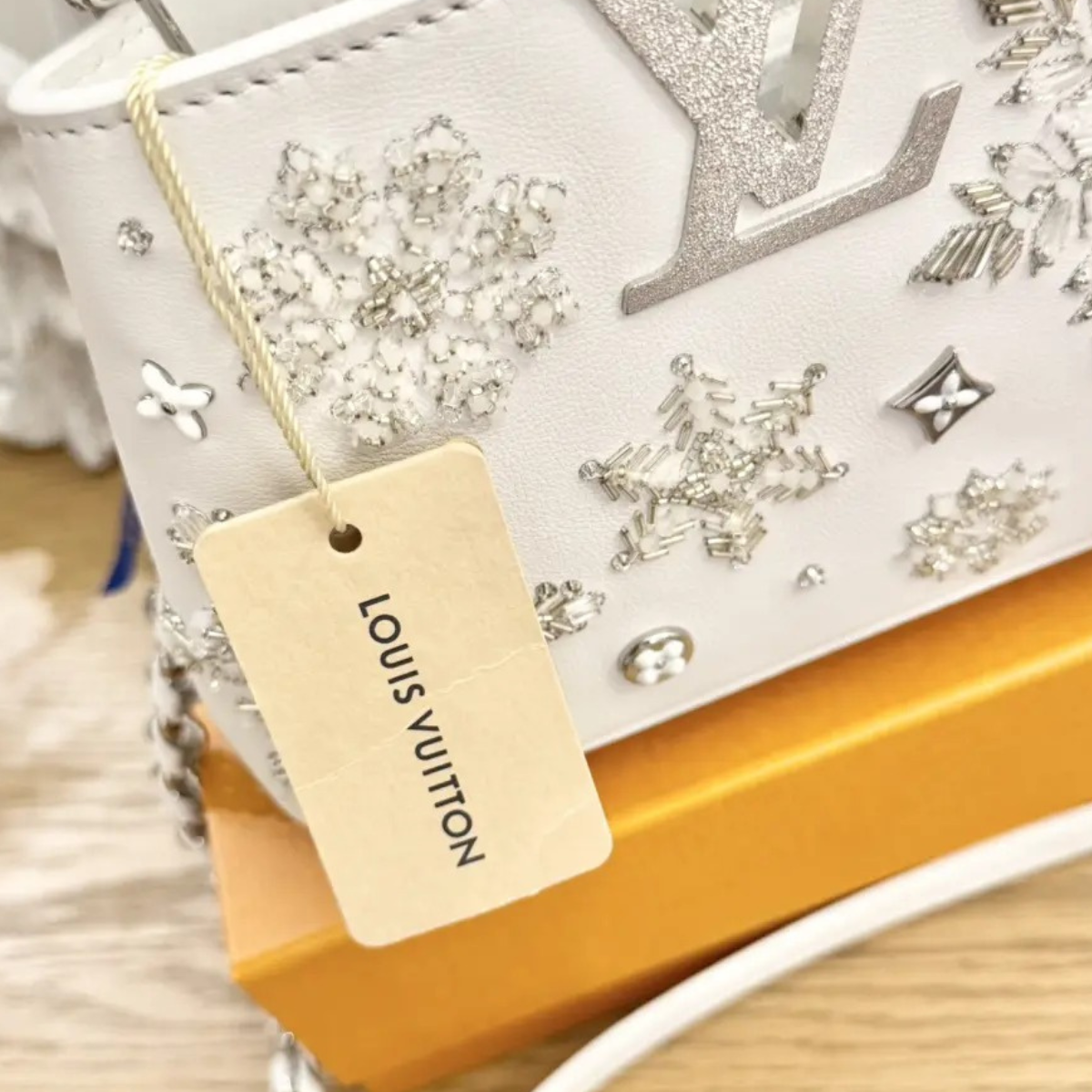 Louis Vuitton – Capucines Mini Bag