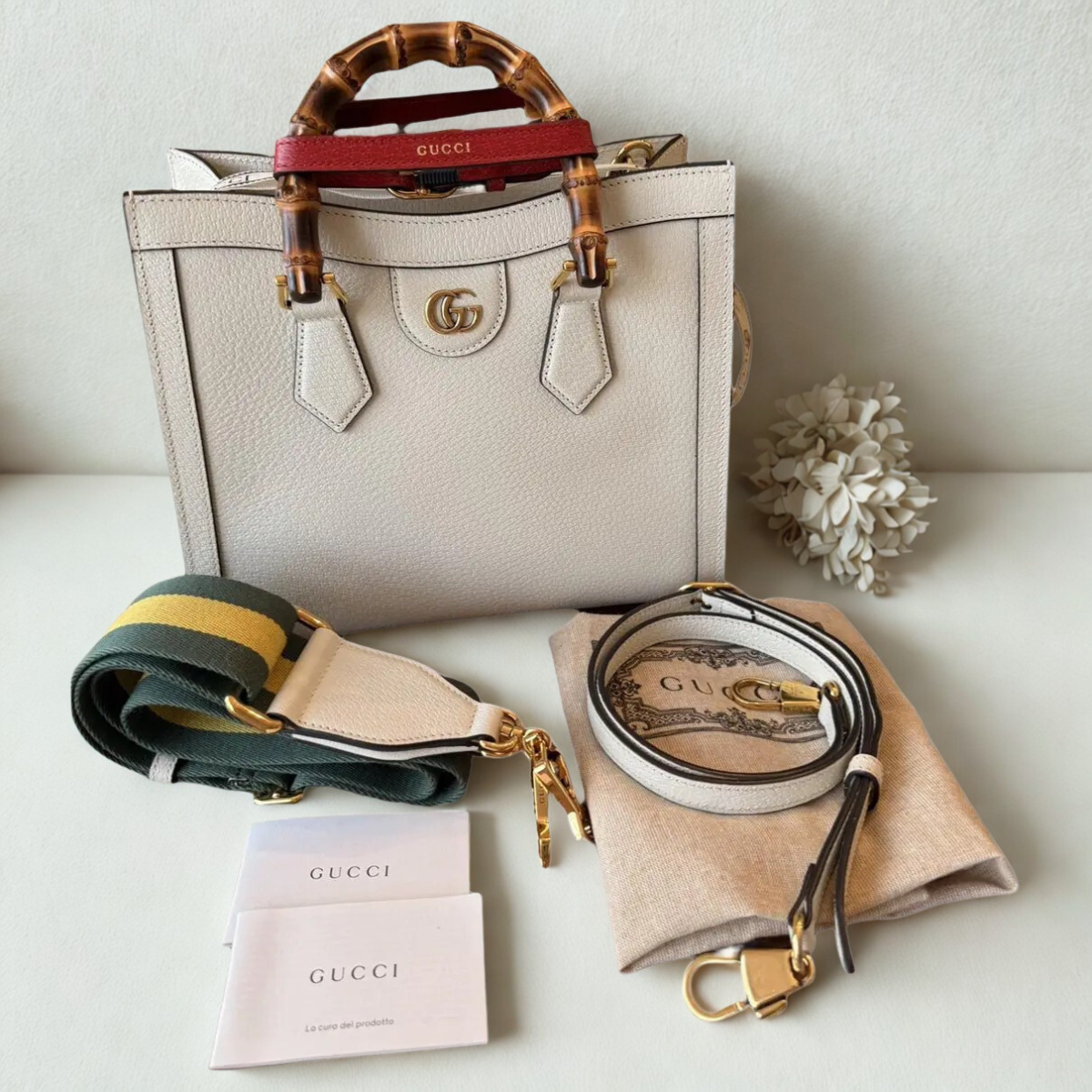 Gucci – Diana Medium Tote Bag