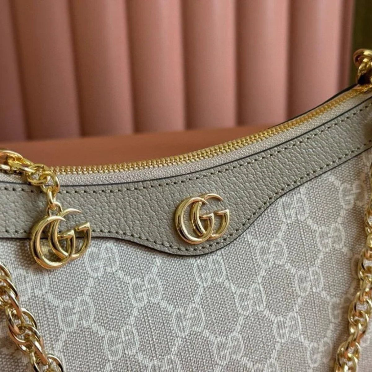 Gucci – Ophidia Mini Bag