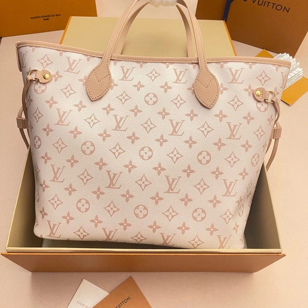 Louis Vuitton – Neverfull Inside Out MM bag